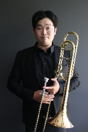 久保　健斗